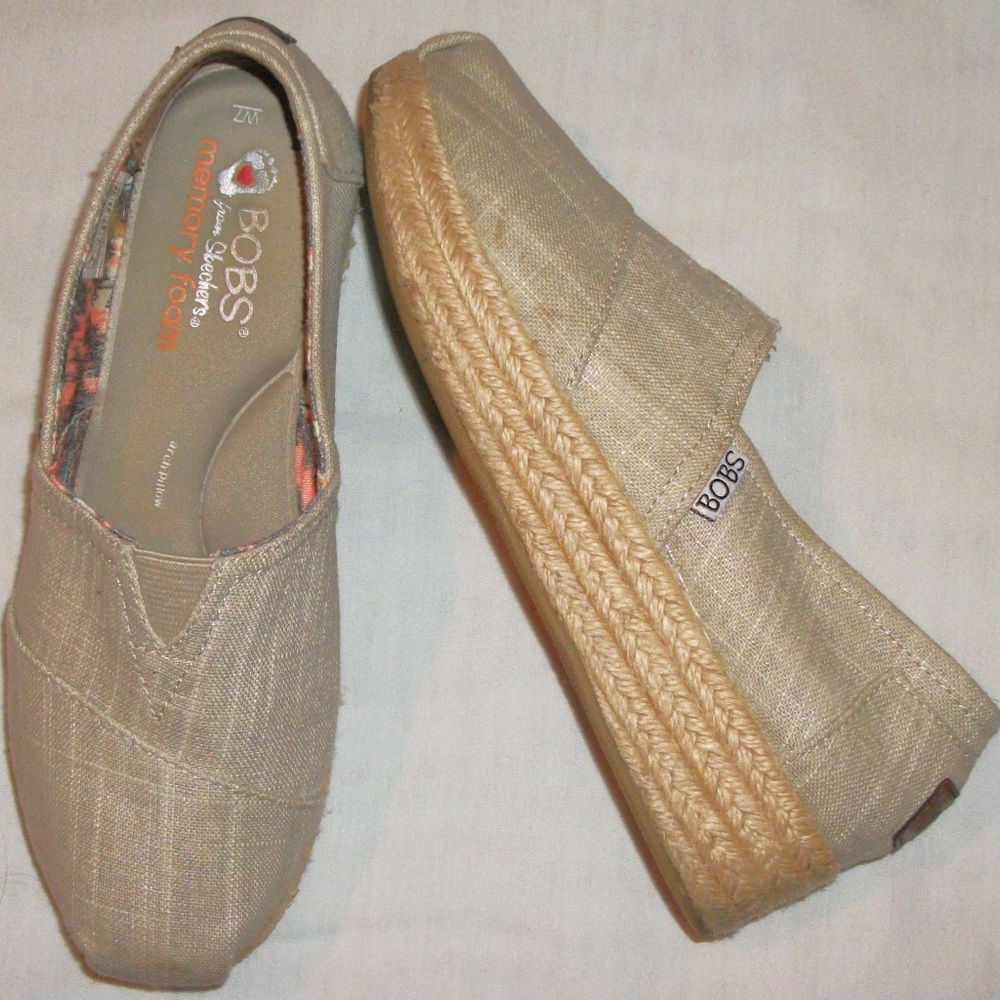 Memory Foam Bob's Skechers Taupe Slip On Shoes 7